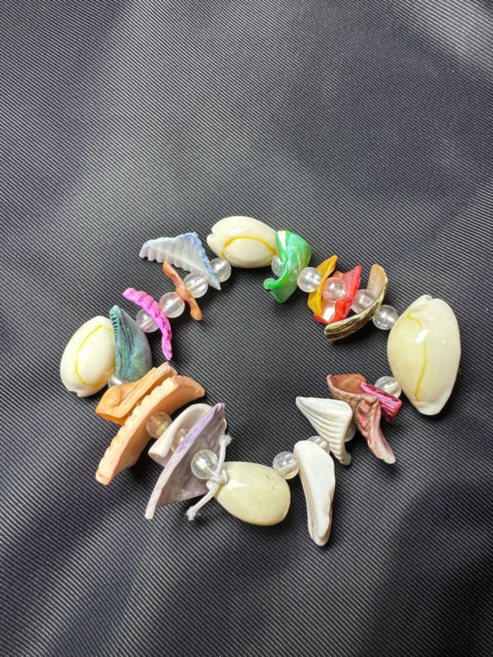 Colorful Shell Bead Stretch Bracelet